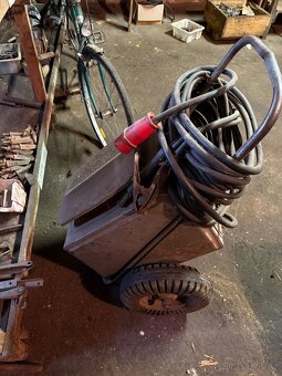 pila na železo, 2 x svářečka , bruska - 6