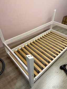 Domeckova postel - 6