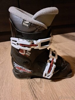 Prodám dětské lyže a lyžáky - 6
