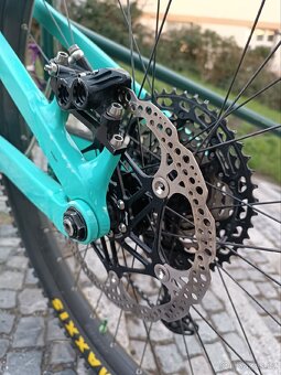 Trek Slash 8 na HOPEech - 6