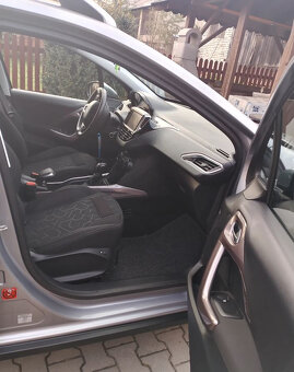 Peugeot 2008 Allure 1.5HDi 81kW LED FULL - 6