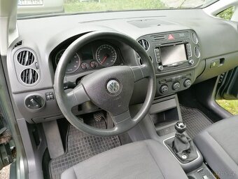 Golf plus 1,6. 75kw,benzín. - 6