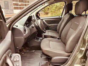 Dacia Duster 1,5dCi/80kW 4WD Arctica - 6