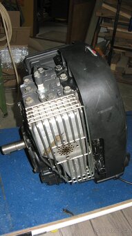 Prodám na ND motor B+S 675EX do sekačky - 6