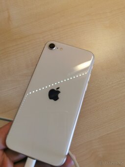 iPhone SE 2022 - 6
