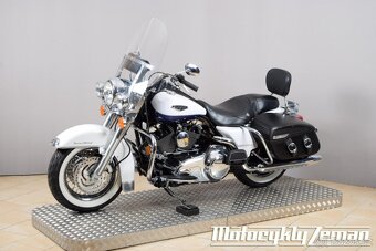 Harley-Davidson FLHRCI Road King Classic 2007 - 6