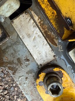 Atlas Copco LG500 vibrační deska 520KG - 6