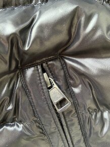 Moncler černá vesta - 6