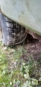 PRODÁM ZIMNÍ PNEU - KOLA 2KS 195 /65 R15 - 6