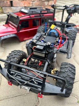 ZÁNOVNÍ - Traxxas TRX-4 Defender komplet set v tuningu - 6