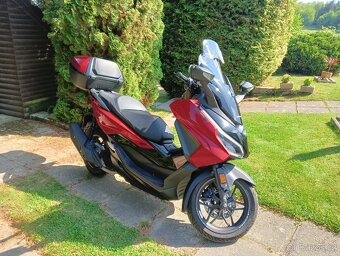 Honda Forza 125 - 6