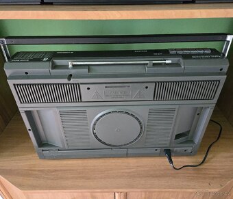 PHILIPS  D8444 - 6