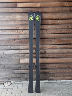 Prémiové švýcarské lyže AK YELLOW POP, 165cm, 2023 - 6