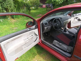 VW golf 1.4 benzín najeto pouze 147000km - 6