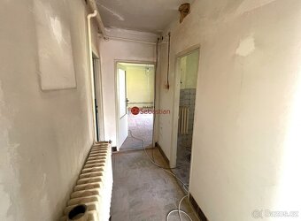 Rodinný dům na prodej – ideální k rekonstrukci - 6