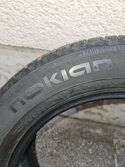 Nokian WR D4 215 60 R17 96H zimní pneu jako nové 2ks - 6