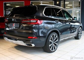 BMW X5 xDrive45e X Line Individual / hybridní automat - 6