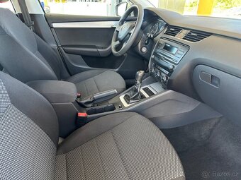 Škoda Octavia 1.4TSi PO SERVISU, VÝHŘEV SED. - 6