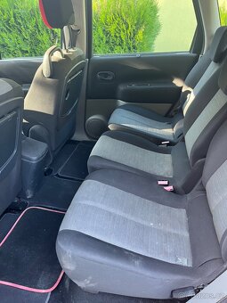 Renault Scenic - 6