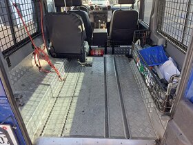 Land Rover Defender 110 STW - 6