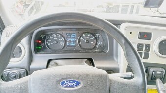 Ford Cargo 8x4, sklápěcí nástavba - 6