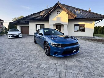 Dodge Charger V8 (2022) – velmi dobrý stav - 6