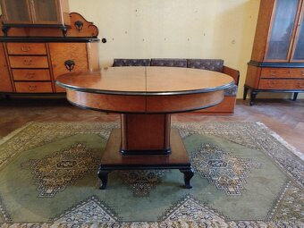 Starožitný obývací nábytek v zachovalém stavu - 6