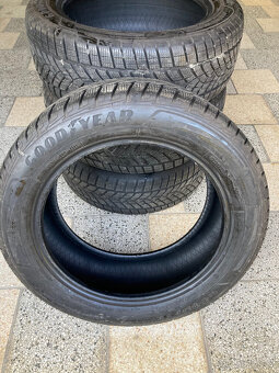 235/55 R18 zimní pneu Good Year - SUV - 6