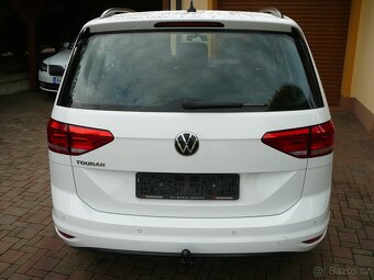VW TOURAN 2.0 TDI 90KW FULLLED NAVI ACC FRONT EL.TAŽNÉ 2021 - 6