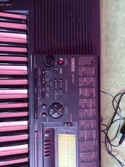 Prodám kytaru klávesy - 6