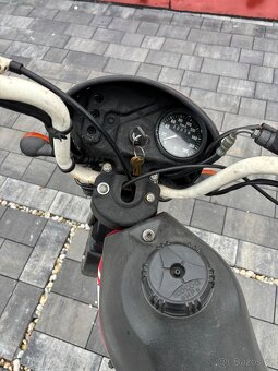 Jawa 50 Mosquito - 6