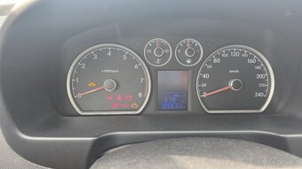 Hyundai i30 kombi 1,4i 2012 - 6