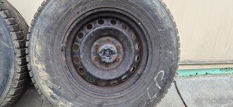 Plechové kola Toyota FJ Cruiser zimní 265/70r17 Nokian TPMS - 6