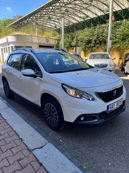 Peugeot 2008 1,2i, 60 KW, 1.MAJITEL - 6
