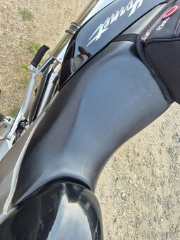 Honda Hornet 600 - 6