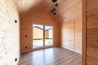 MOBILNÍ DŮM V ROZMĚRU 7x3,5 + 1m Terasa - Tiny House - 6