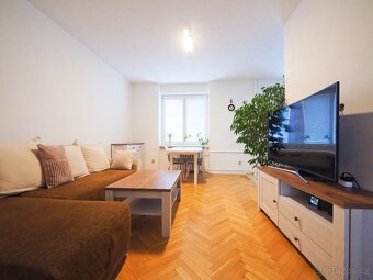 Dlouhodobý pronájem bytu 2+1 (54 m²) - 6