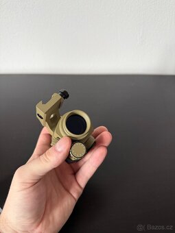 Kolimátor typu Aimpoint - coyote - 6