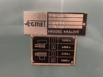 Spodní fréza Ligmet FVS s čepovákem a podavačem TOS - 6
