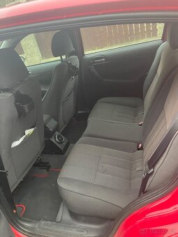 Alfa Romeo 147 1.6 - 6