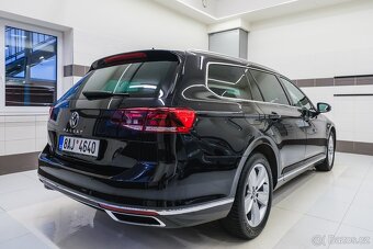 Volkswagen Passat b8 2020 2.0TSI 140kW Elegance CZ 1.maj - 6