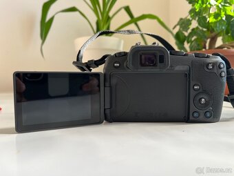 Canon EOS RP + RF 24-105 mm f/4.0-7.1 IS STM - 6
