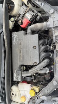 Ford Fusion 2006 benzín 1.2 - 6