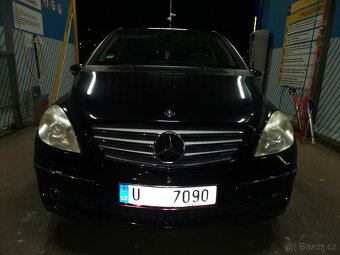 Prodám Mercedes Benzín B150 1,5 70kw,2008,Euro 4, Comfort - 6
