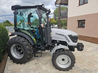 Traktor Tauros TE504C - 6