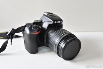 Zrcadlovka Nikon D5600 se setovým objektivem 18-55 mm - 6