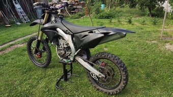 Kawasaki kxf 450 - 6