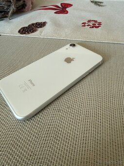 iPhone XR - 6