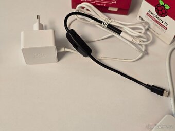 Raspberry Pi 4 Model B - 8GB RAM + příslušenství - 6
