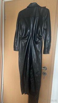 Koženkové sexy šaty vel. S - ZARA - 6
